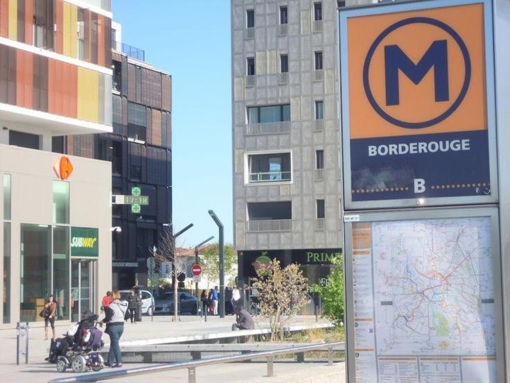 Appartement Entier T2 Avec Piscine Paradis Entierement Meuble Proche Metro Toulouse Eksteriør bilde